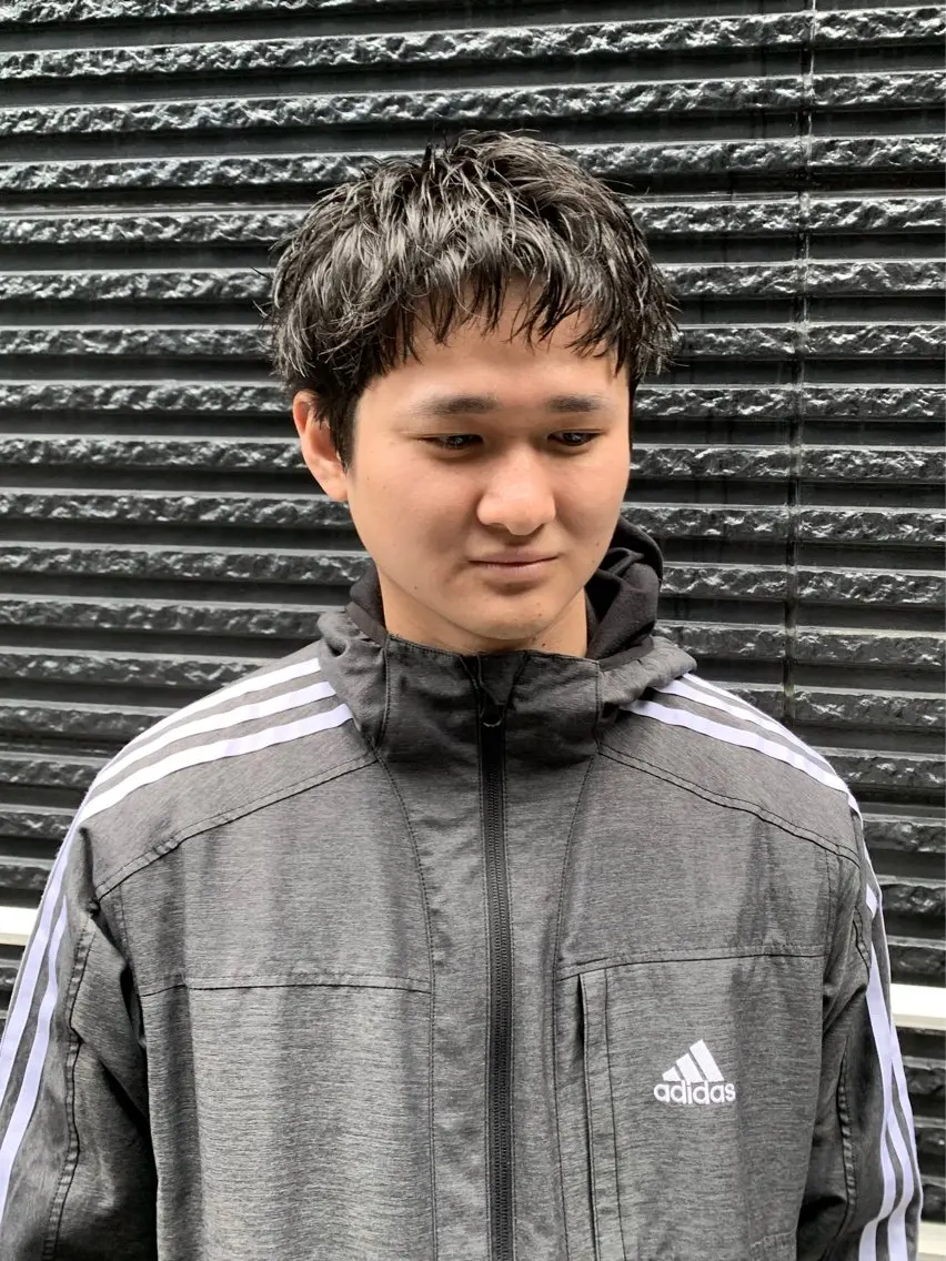 メンズ カット 佐藤大翔🌐縮毛矯正 🌐メンズパーマのヘアスタイル