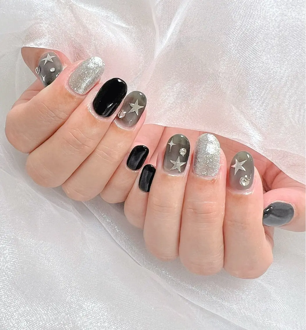 ネイル オーロラネイル ジェルネイル 韓国ネイル ミラーネイル ピンク ハンドネイル nail salon Lauleaのネイルデザイン