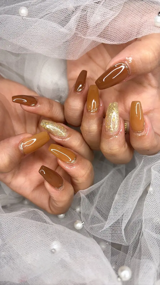ネイル ブラウン 持ち込み シンプルネイル happiness nailのネイルデザイン