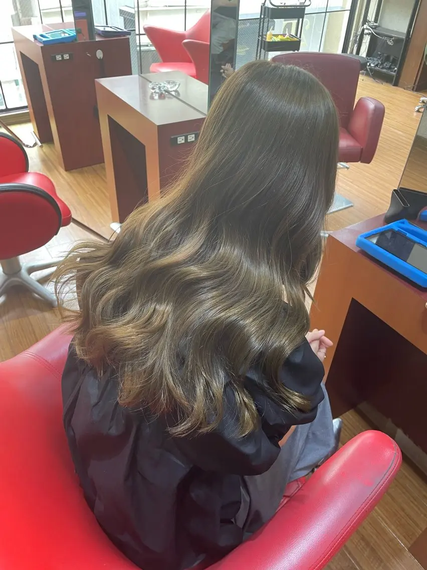 ロング カット ヘアカラー トリートメント 奥野JAPAN🌈 艶髪カラーのヘアスタイル