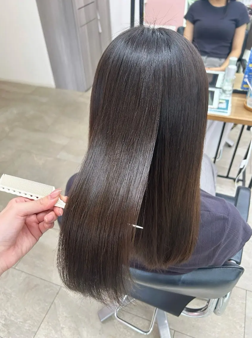 ロング カラー カット ヘアカラー トリートメント suehiro yunaのヘアスタイル