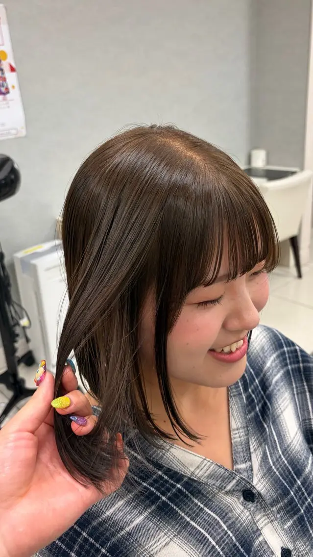 ミディアム カット ヘアカラー ヘアセット/艶カラー emi🍒のヘアスタイル