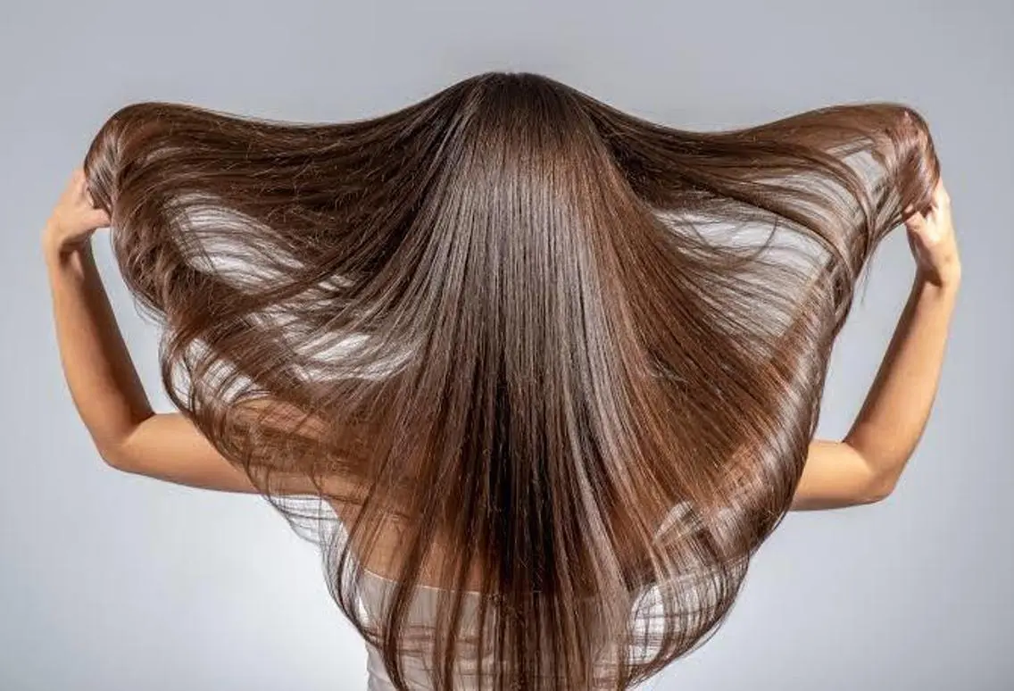 ロング ボブ 外国人風カラー ルーチェヘアー 北摂エリアNo.1のヘアスタイル