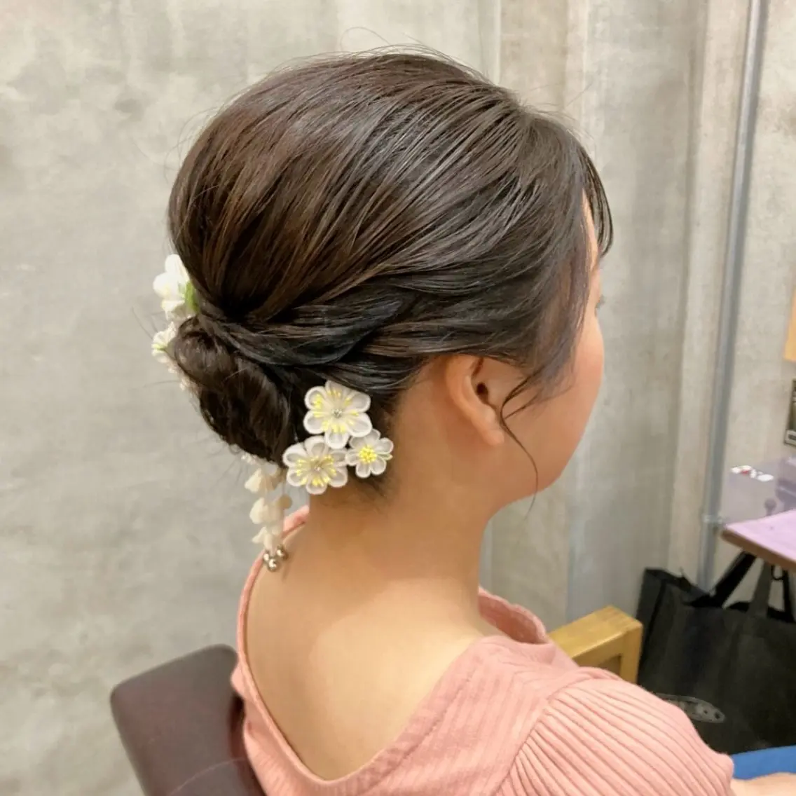 セミロング ヘアアレンジ カット スパのヘアスタイル