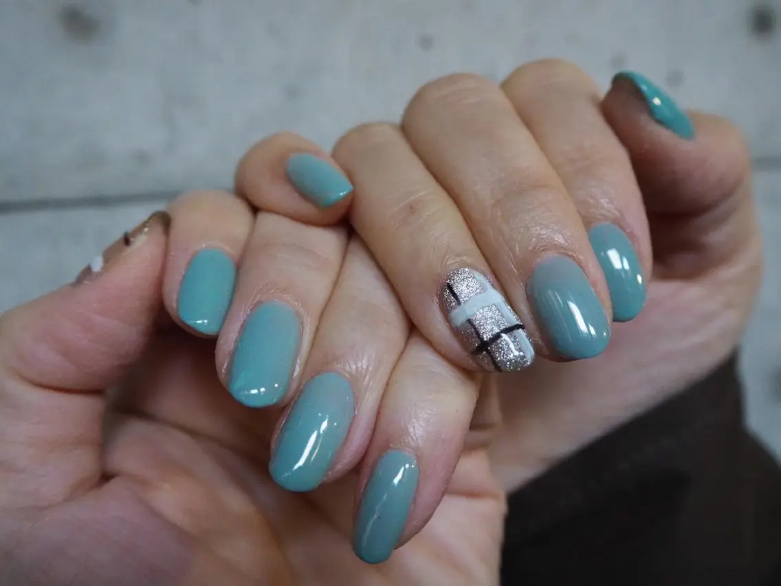 ネイル マグネットネイル oir. nailsalonのネイルデザイン