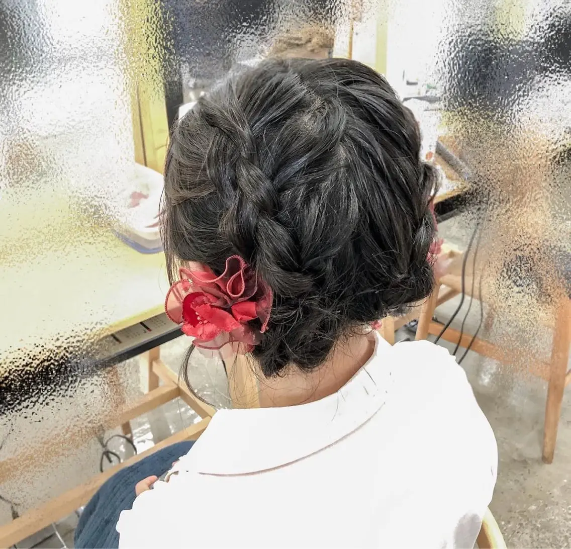 ヘアアレンジ lore umeのヘアスタイル