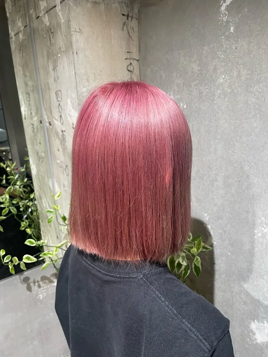カラー ピンクカラー ヘアカラー 井上 円花のヘアスタイル