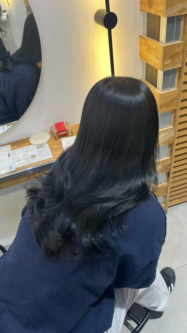 ロング 冨田 悠稀/ 髪質改善縮毛&カラーのヘアスタイル
