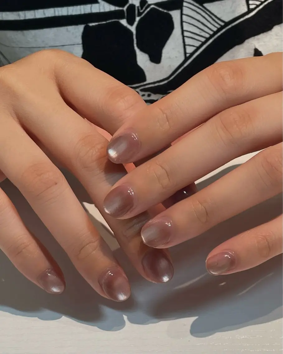 ネイル マグネットネイル MizuKi🫧 /銀座ネイル🌿のネイルデザイン