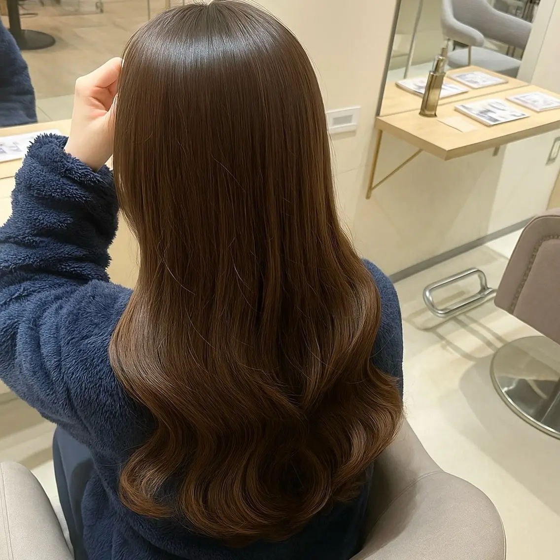 ロング 能地 菜々美のヘアスタイル