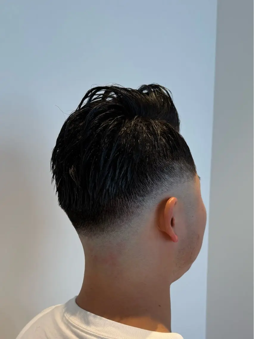 カット+シェービング(スチーマーをあてながらお剃りします)の写真