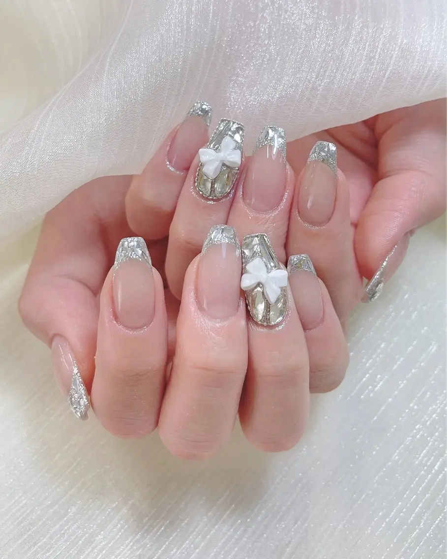 ネイル チークネイル ドット フレンチネイル ハート キラキラネイル ハンドネイル Speraネイル 大宮店🎀のネイルデザイン