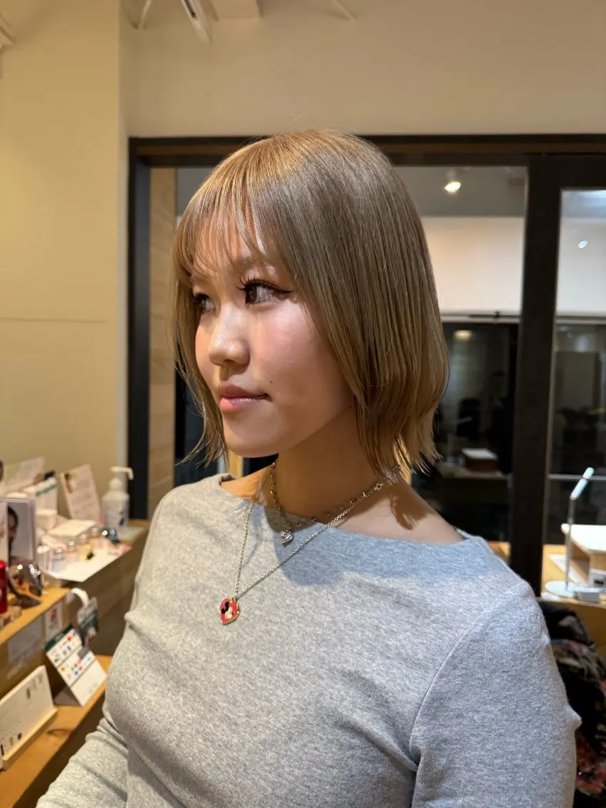 ミディアム ショートボブ ボブレイヤー ミディアムレイヤー ボブ レイヤーカット カット ヘアカラー トリートメント レイヤーカット🏆/ 髪質改善🏆/福本凌のヘアスタイル