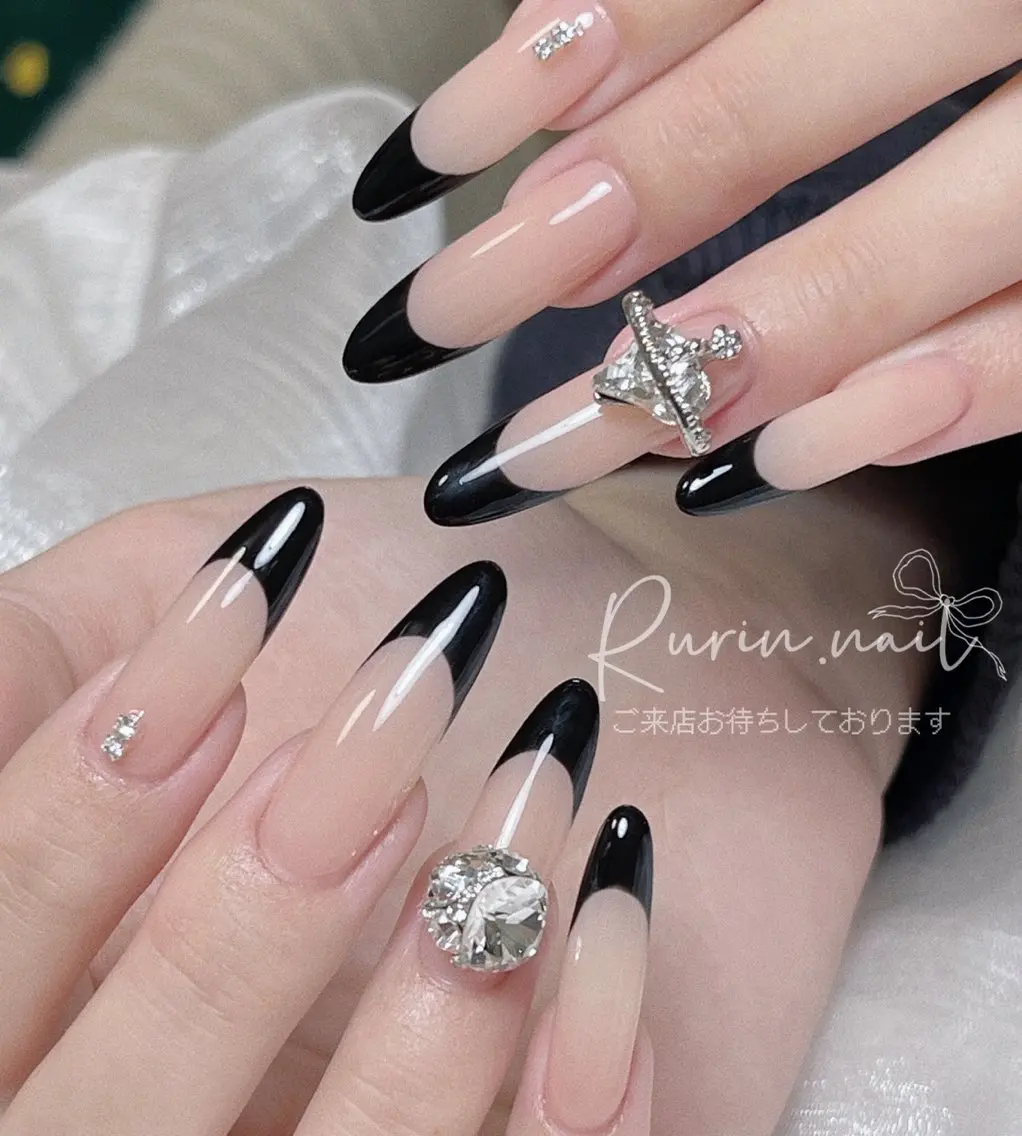 ネイル ハンドネイル ルリン サロン💅のネイルデザイン