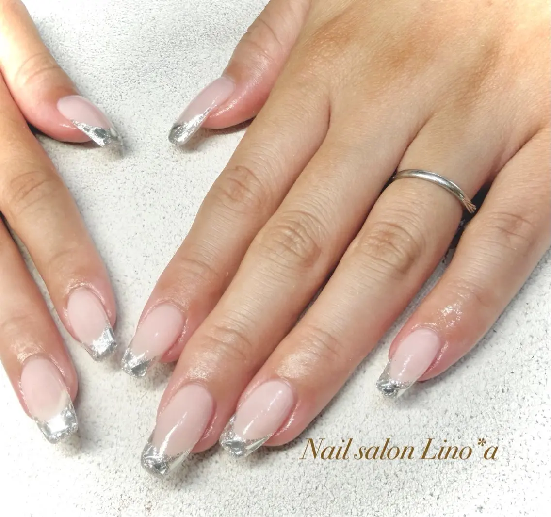 ネイル フレンチネイル ガラスフレンチ ホログラムネイル ラメ(グリッター) ピンク ハンドネイル Nail salon Lino*aのネイルデザイン