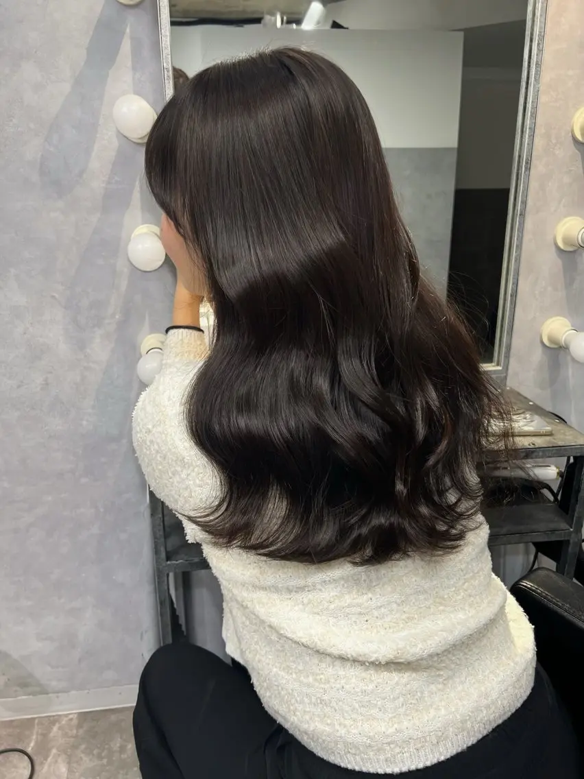ロング カラー 透明感カラー ヘアカラー トリートメント 透明感/レイヤー 🇰🇷tomonaのヘアスタイル