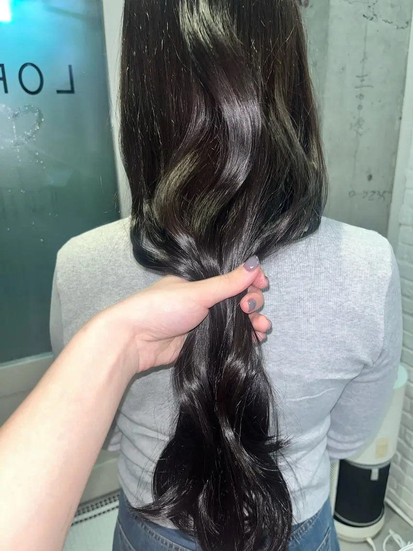 ロング カラー ヘアカラー トリートメント オリーブカラー/ レイヤー/ ローレンのヘアスタイル
