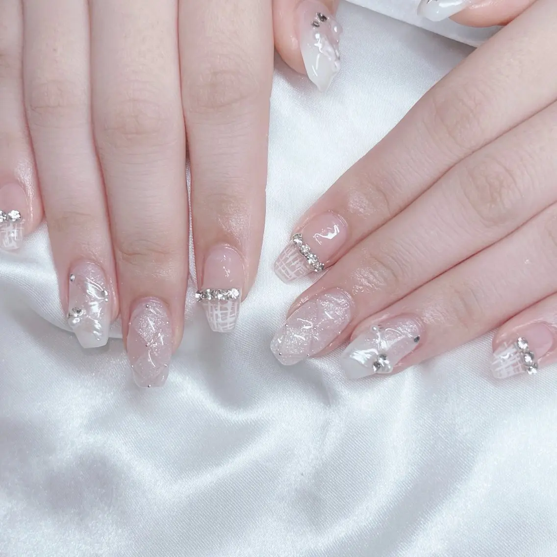 ネイル アートネイル 持ち込み emilia nailのネイルデザイン
