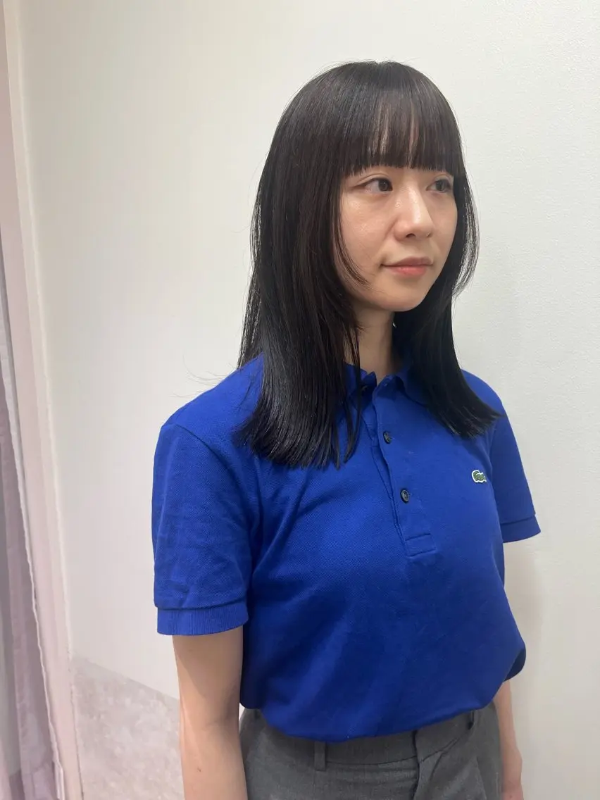 ミディアム カット 松村 澪里のヘアスタイル