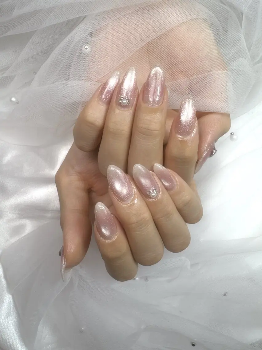 ネイル アートネイル チークネイル ドット フットネイル フレンチネイル ハンドネイル Queeens nailのネイルデザイン