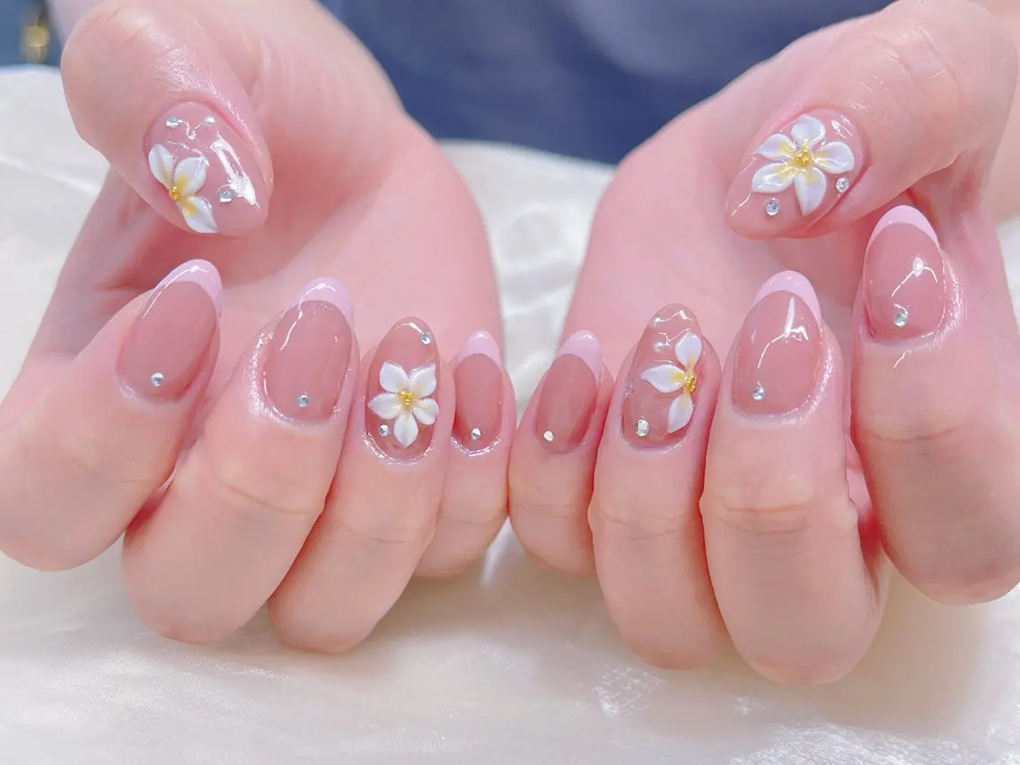 ネイル 🎀ネイルサロン エクラYUI🎀のネイルデザイン