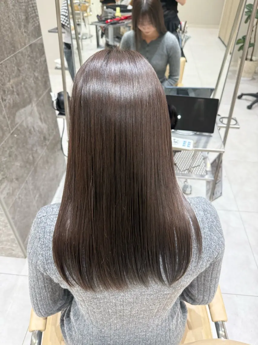 ロング カラー ヘアカラー 韓国レイヤー｜ ハイトーン｜ココナのヘアスタイル