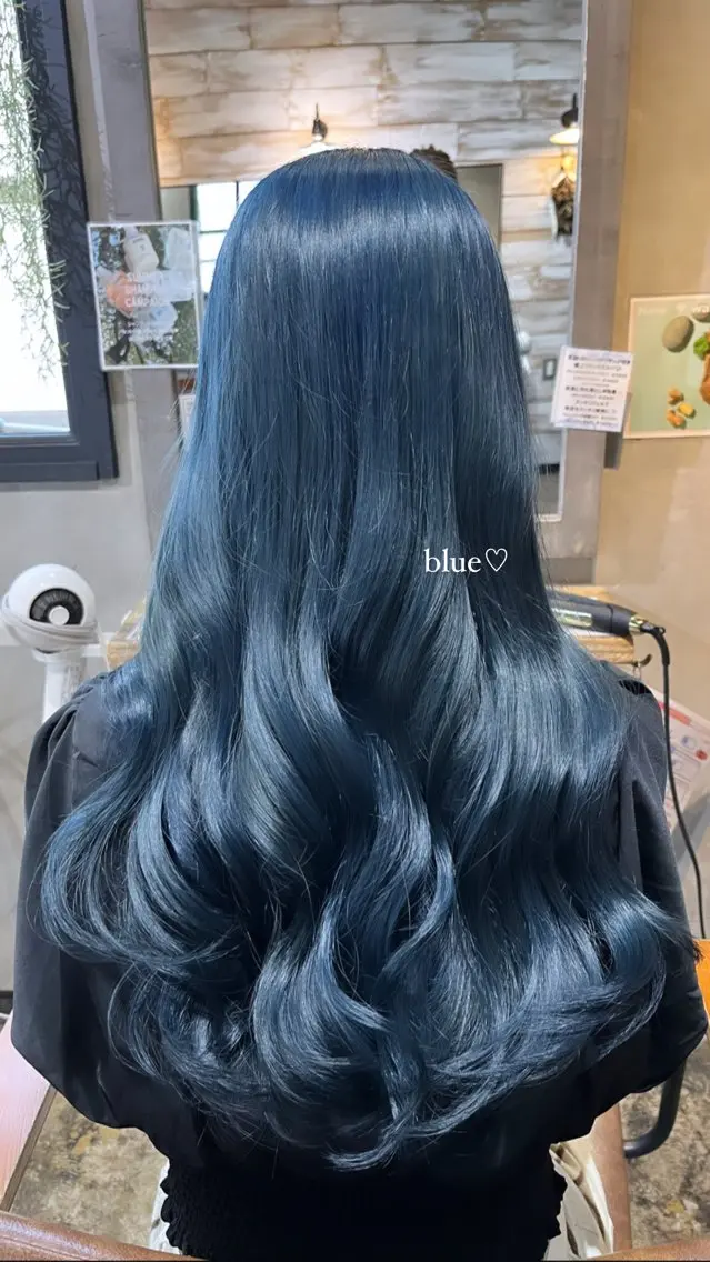 ロング 光本 杏のヘアスタイル