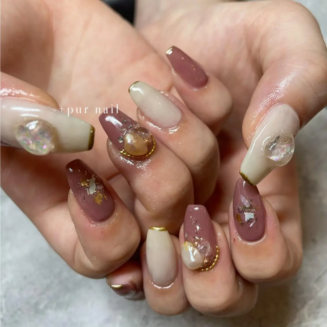 ネイル +pur nail luxury店のネイルデザイン