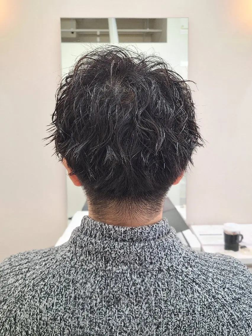 ショート パーマ メンズ カット パーマ 桐島 令奈のヘアスタイル