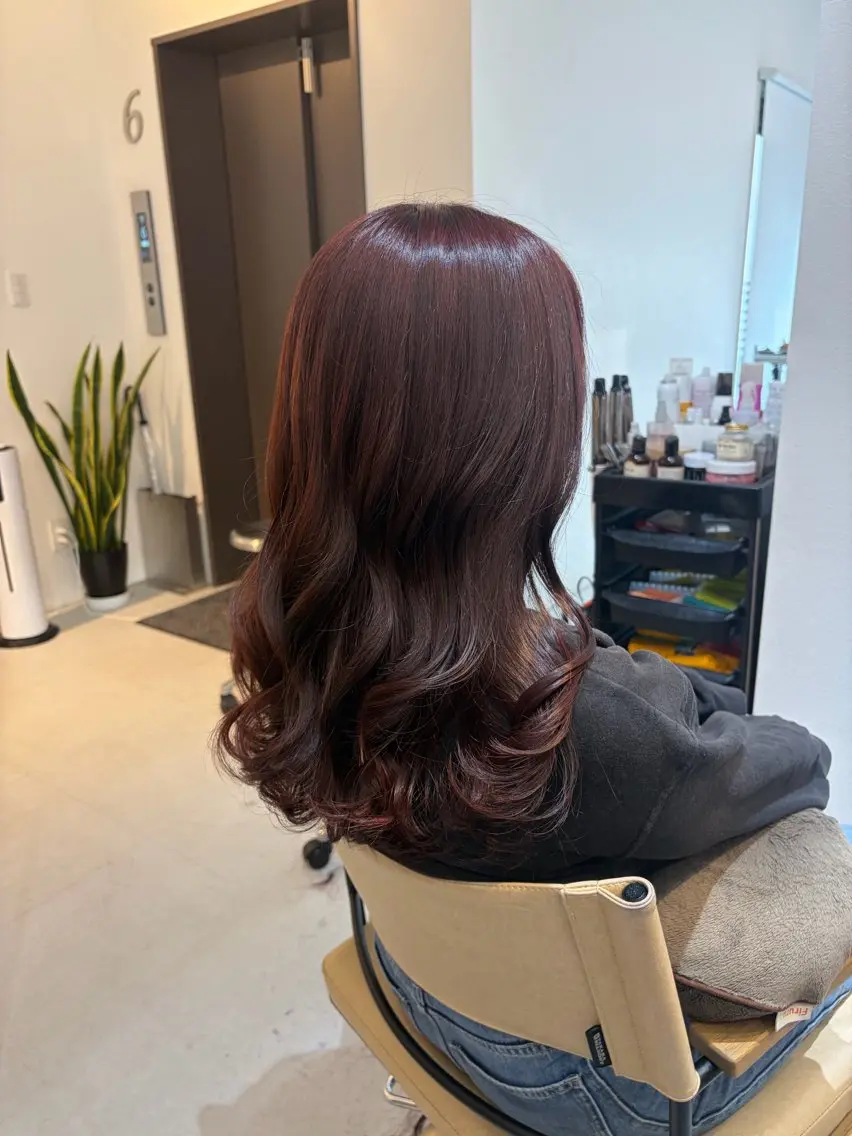 セミロング カット ヘアカラー トリートメント ✨色持ちの良い艶 カラー✨蟹江真世のヘアスタイル