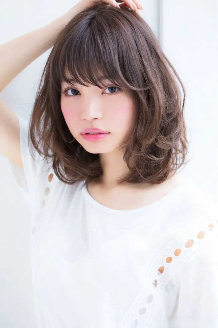 ミディアム HANA Hair Produceのヘアスタイル