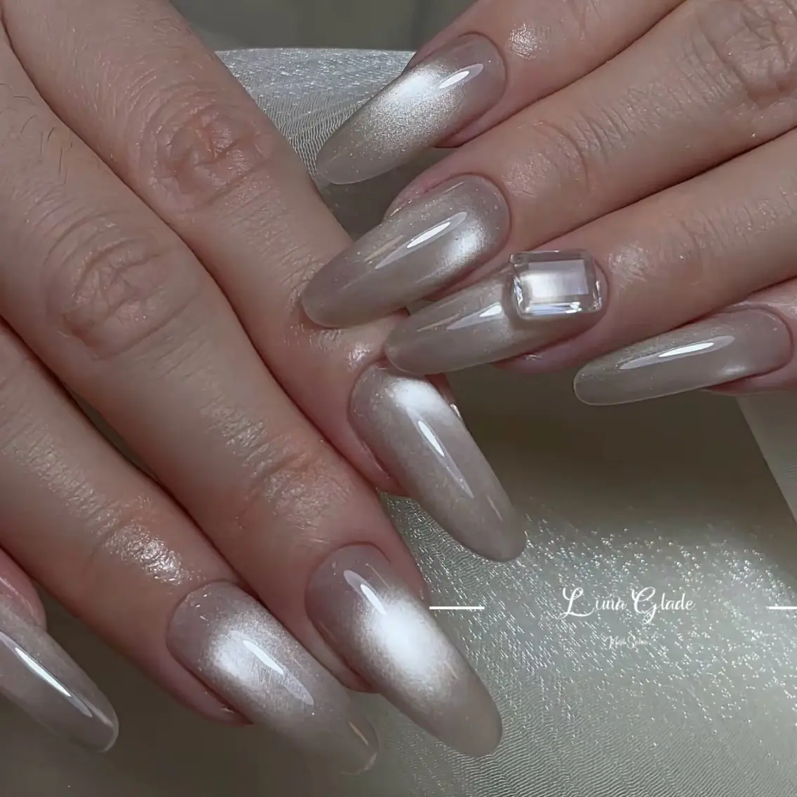 ネイル ハンドネイル Luna Gladeのネイルデザイン