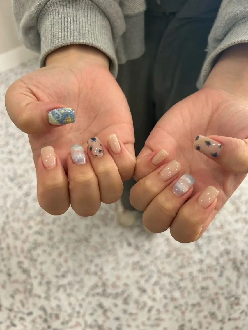 ネイル 小松 千冬のネイルデザイン