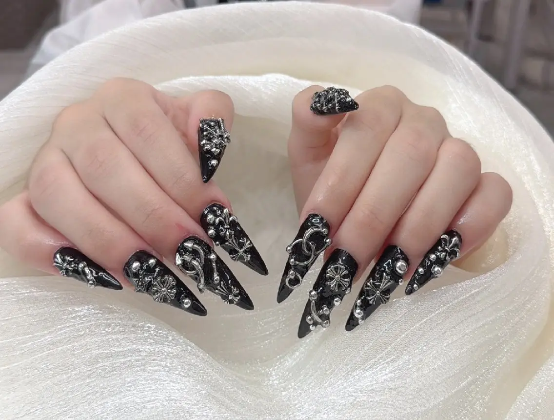 ネイル ハンドネイル MIYU．nail Mariaのネイルデザイン
