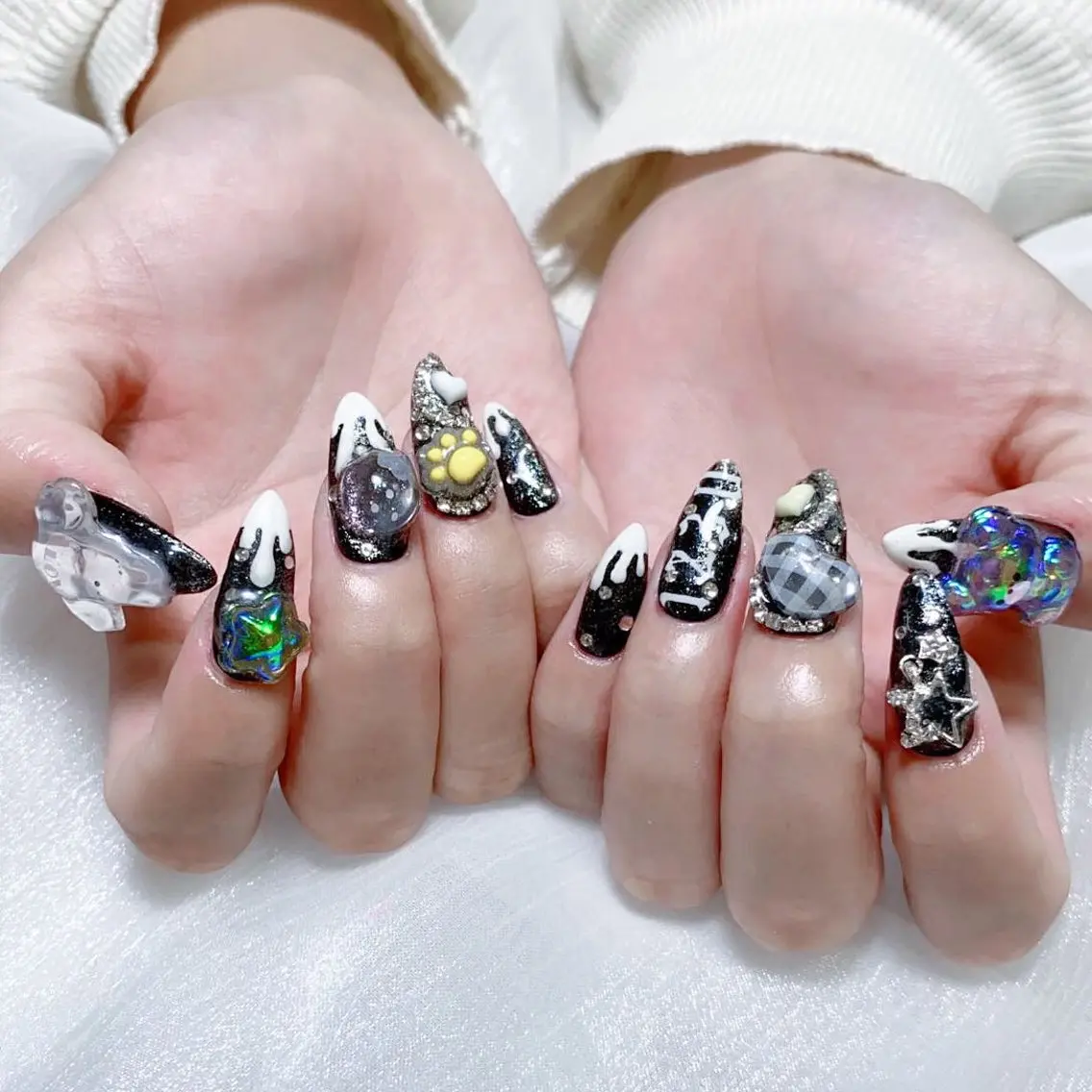 🎀【チップ長さだし】🌟180分時間内無限制10本ゴージャス持ち込みデザイン　ソフトジェンオフ無料の写真