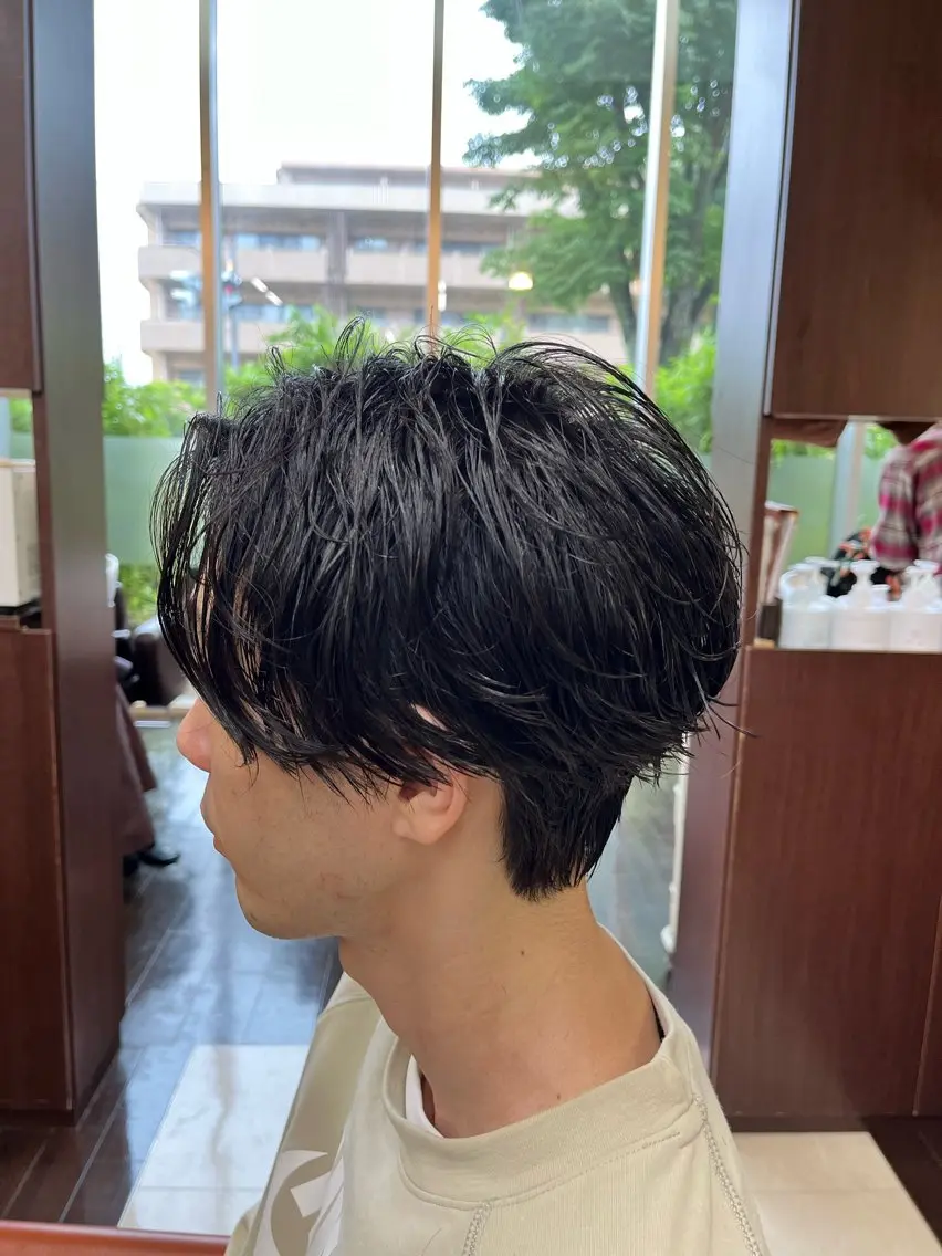 ショート パーマ メンズ センターパート メンズパーマ 🧊メンズ特化🧊 高木航希のヘアスタイル