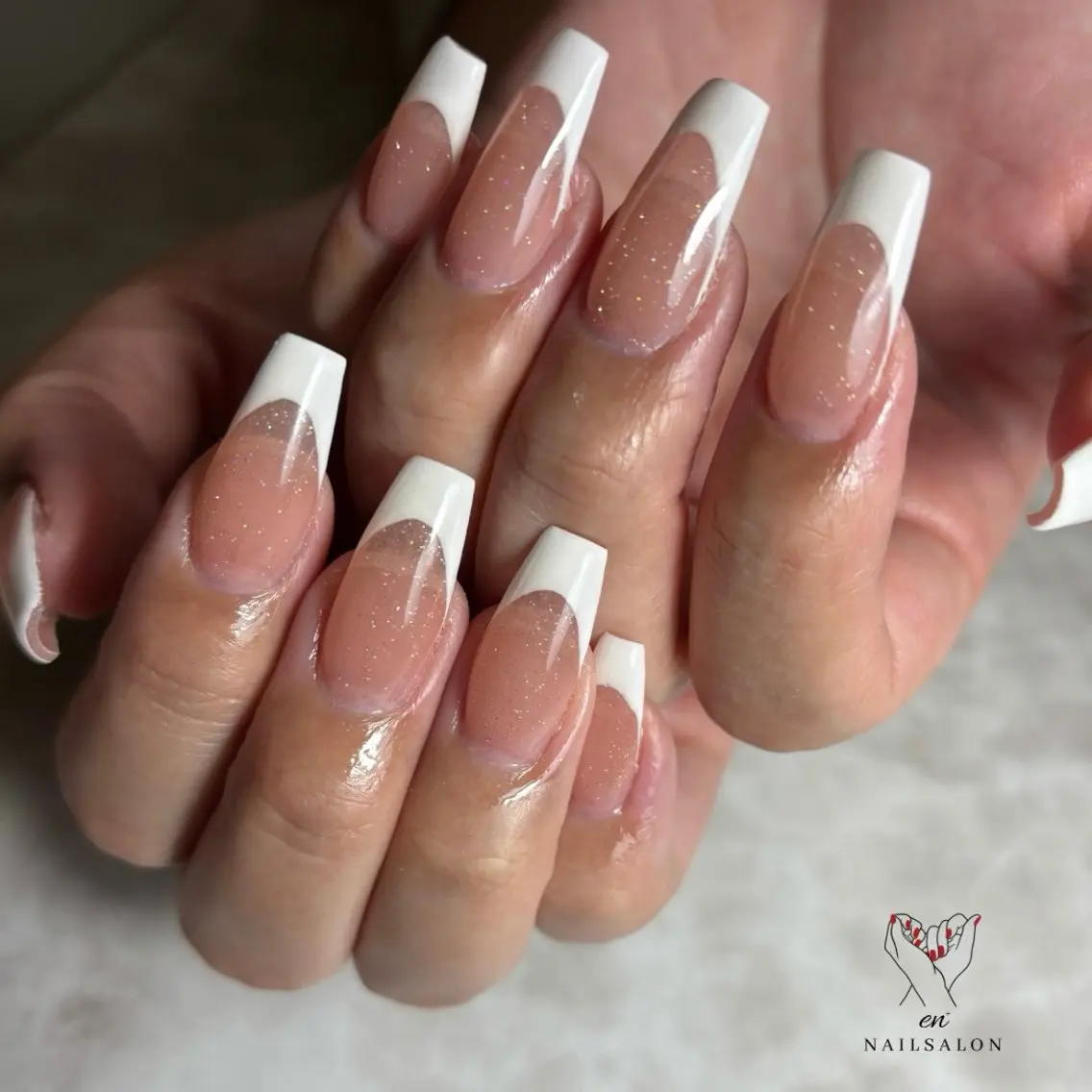 ネイル フラッシュネイル フレンチネイル ジェルネイル ハンドネイル NAILSALON en+沖縄市美原のネイルデザイン