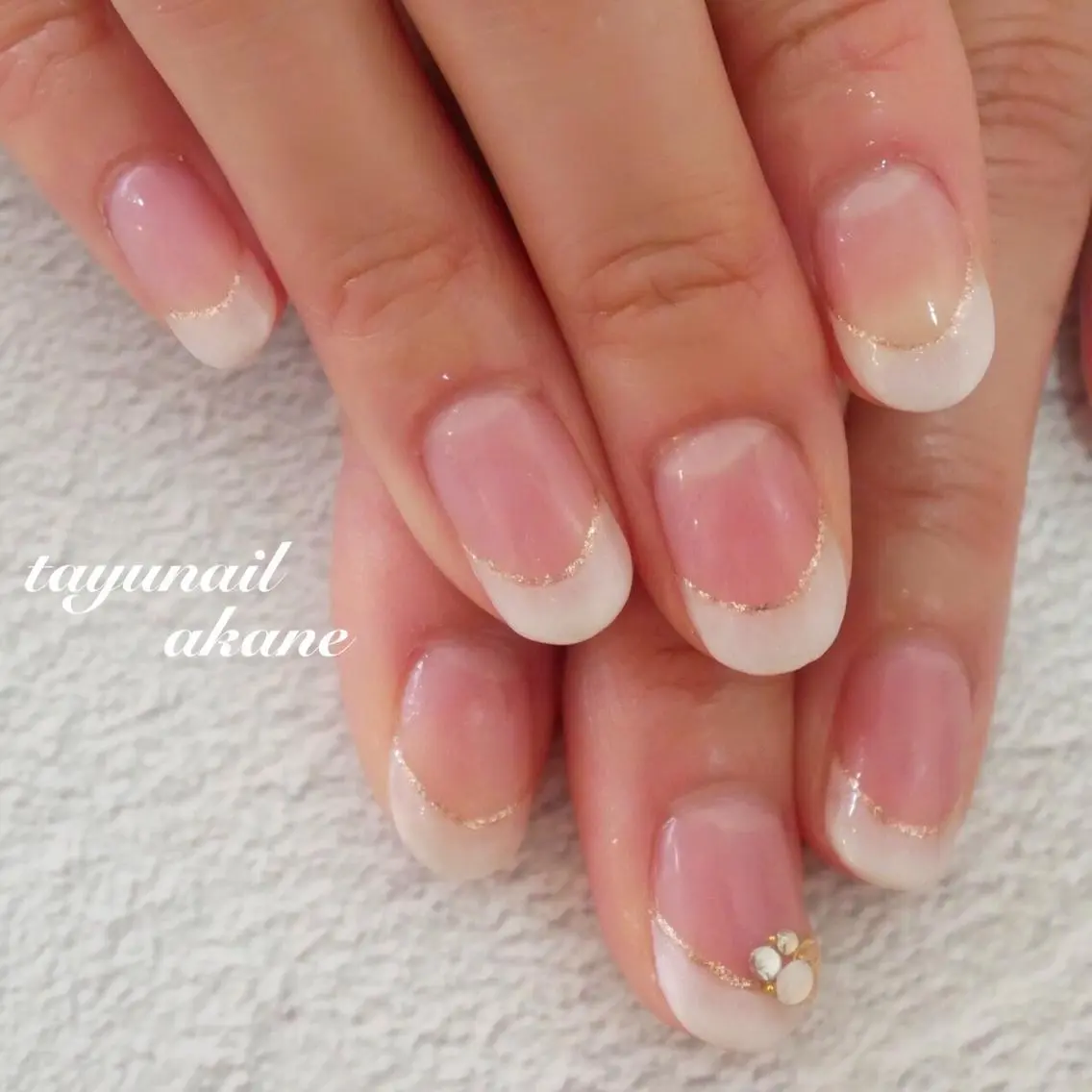 ネイル アートネイル ブルー フレンチネイル ジェルネイル パラジェル ネイルサロン 【たゆnail】のネイルデザイン