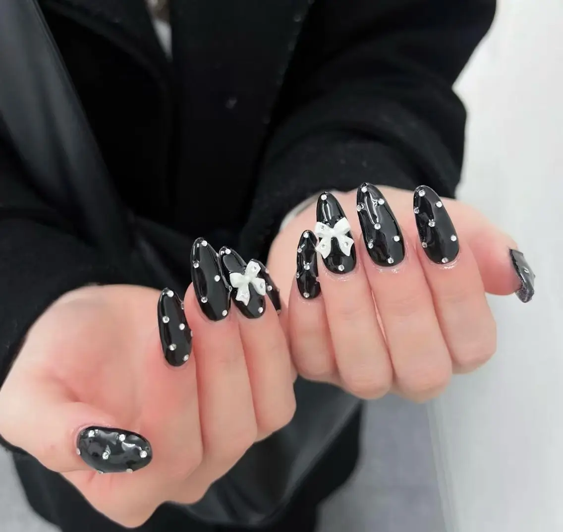 ネイル ハンドネイル Tinicoo Yuki ❄️のネイルデザイン