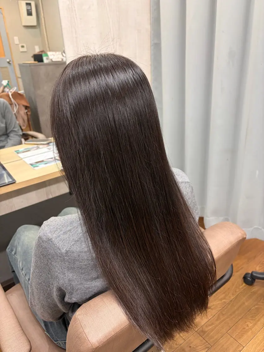 ロング カラー グレージュ トリートメント カット ヘアカラー トリートメント TELA HAIR 幕張本郷店 千尋のヘアスタイル