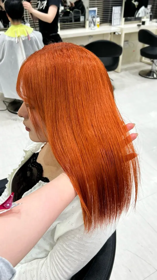セミロング カラー ヘアアレンジ ヘアカラー 韓国レイヤー＆ピンク 艶髪🩶maikoのヘアスタイル