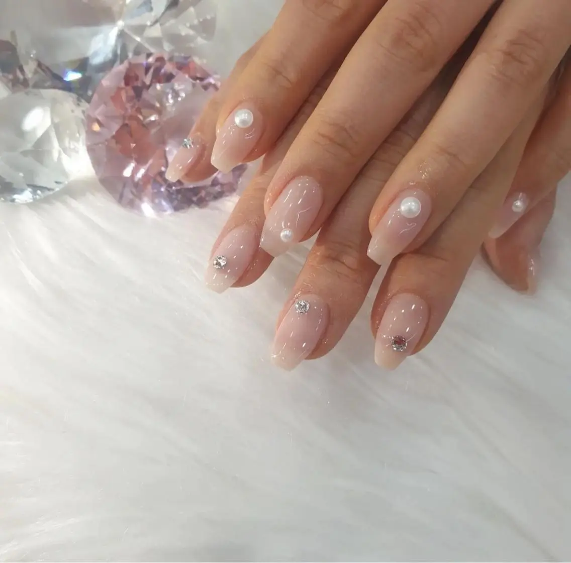 ネイル ストーンネイル 🌵the.one nails🌵新小岩のネイルデザイン