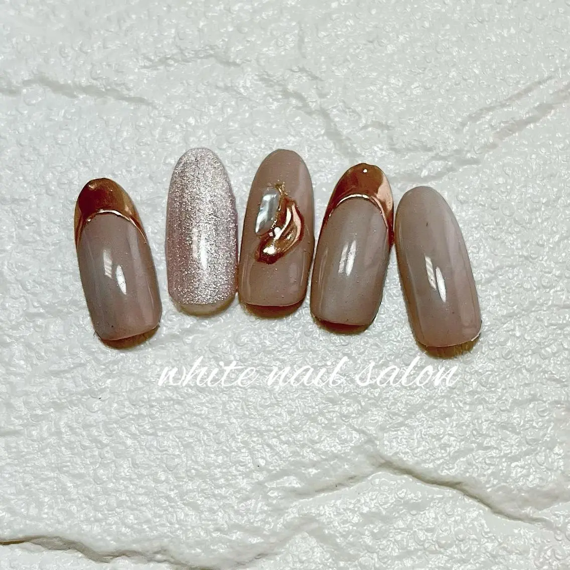 ネイル フットネイル ジェルネイル ハードジェル ラメ(グリッター) 持ち込み ハンドネイル white nail salonのネイルデザイン