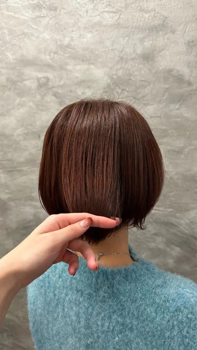 ショート ルプラボウ/ 内藤ほのか/艶カラーのヘアスタイル