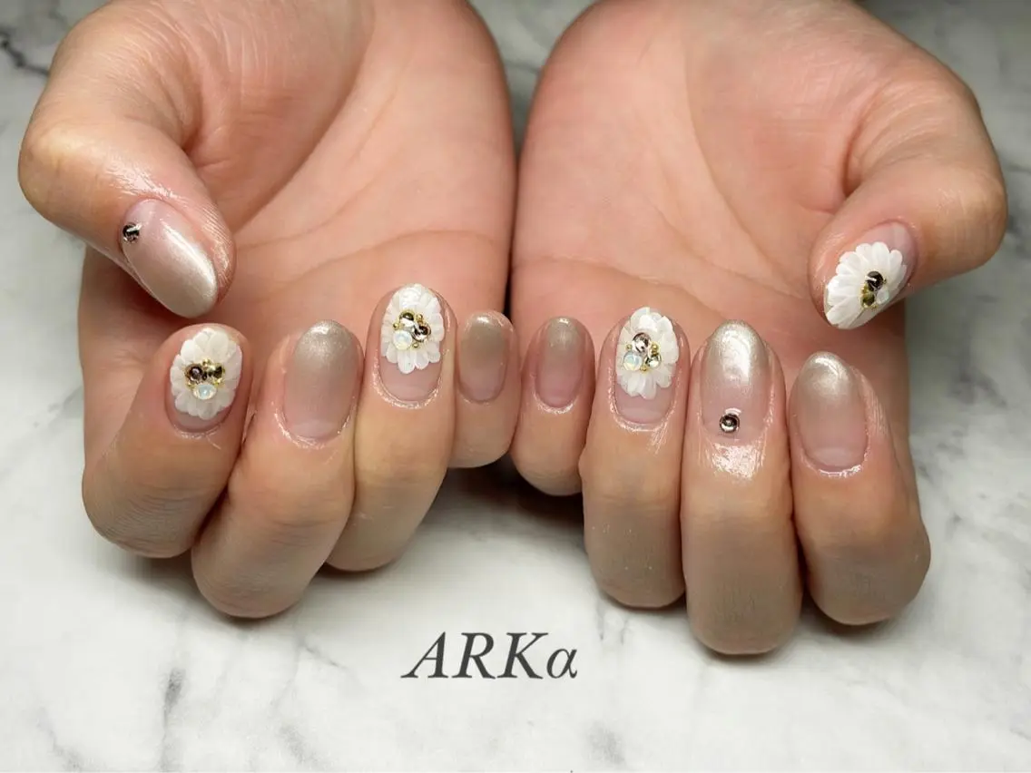 ネイル ハンドネイル ARKα Nishiのネイルデザイン
