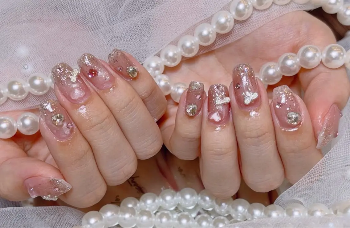 ネイル アートネイル べっ甲ネイル チークネイル 長さ出し フラッシュネイル ハンドネイル ハンドケア For you. Nail Salonのネイルデザイン