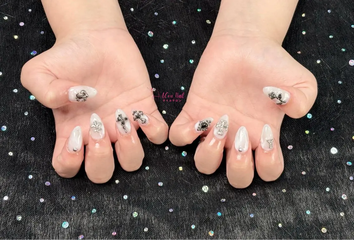 ネイル 桜ネイル 長さ出し フラワーネイル フレンチネイル ジェルネイル ハンドネイル ACon NailSalonのネイルデザイン