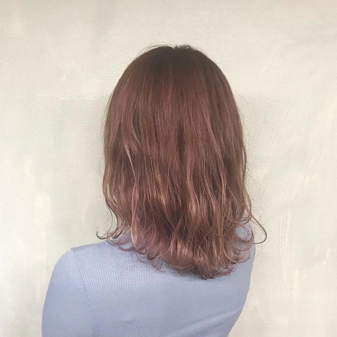 セミロング カラー パーマ ヘアアレンジ メンズ キッズ ピンクカラー kobayashi $hogoのヘアスタイル