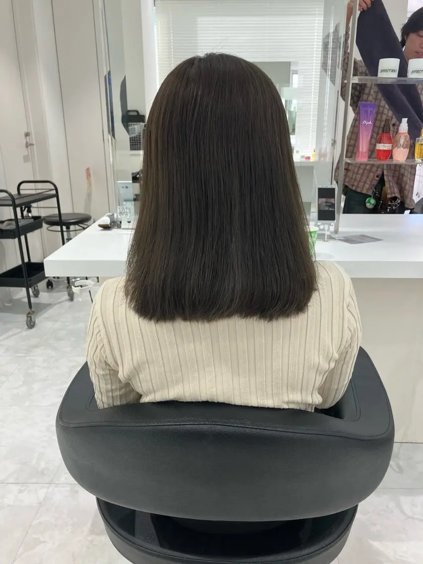 セミロング カラー ヘアアレンジ 💓色落ちまで綺麗な 垢抜けカラー💓のヘアスタイル