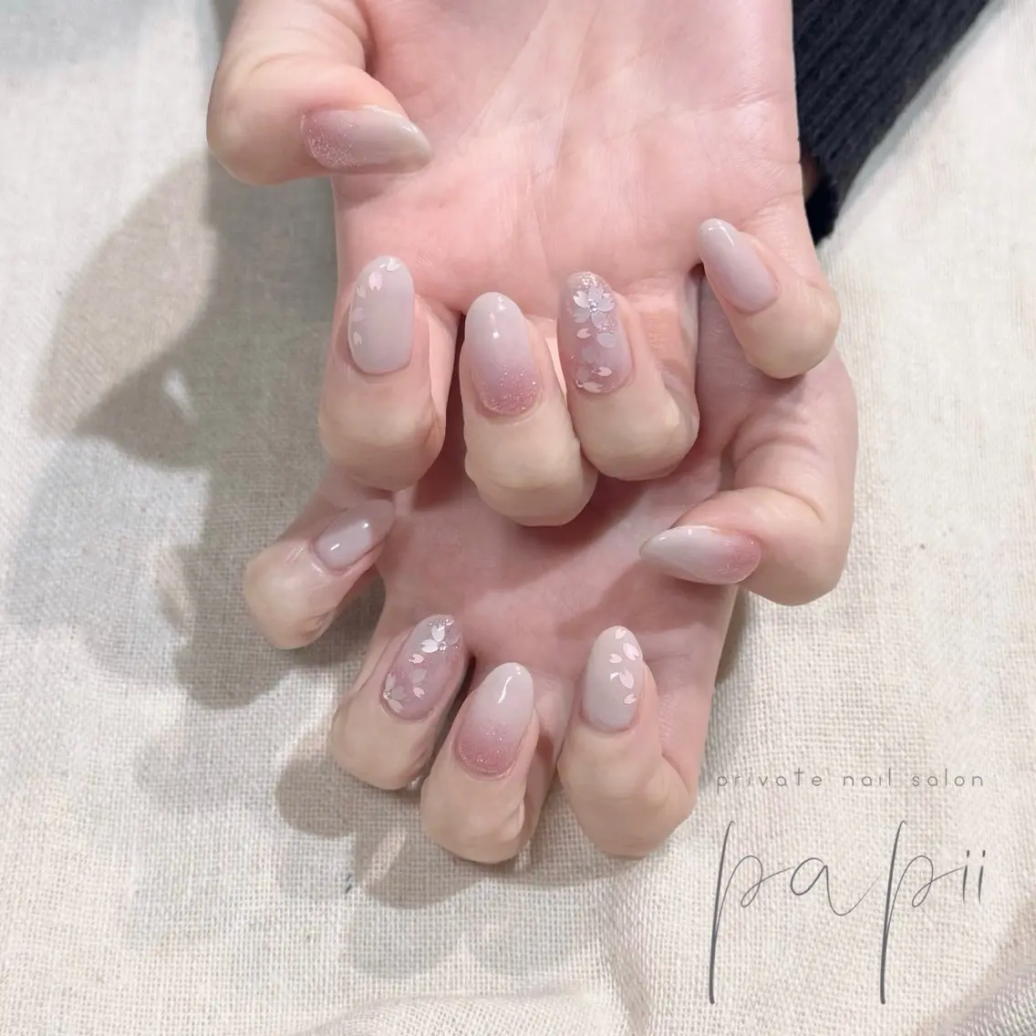 ネイル 桜ネイル ジェルネイル シンプルネイル ハンドネイル papii☆ kurodaのネイルデザイン